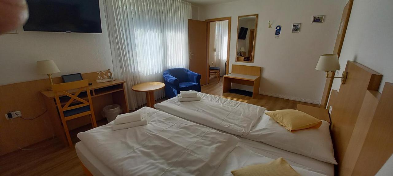 Kraeuterhotel & Restaurant Heidejaeger Mulmshorn Ngoại thất bức ảnh