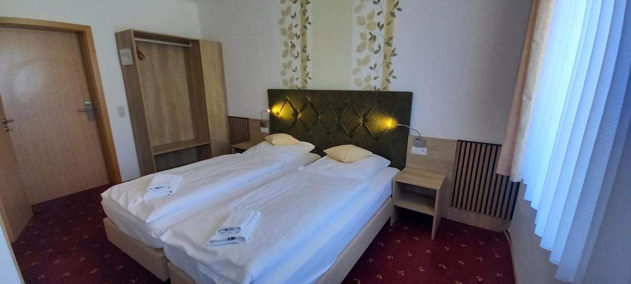 Kraeuterhotel & Restaurant Heidejaeger Mulmshorn Ngoại thất bức ảnh