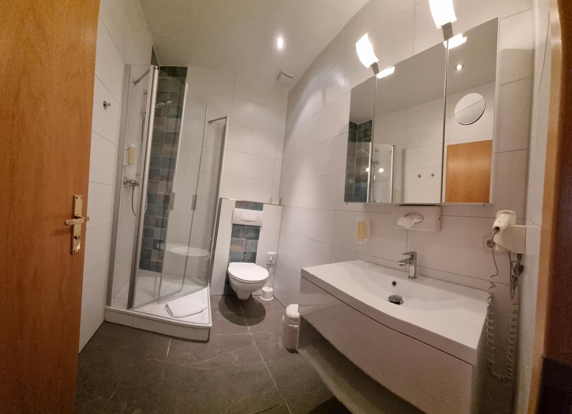 Kraeuterhotel & Restaurant Heidejaeger Mulmshorn Ngoại thất bức ảnh