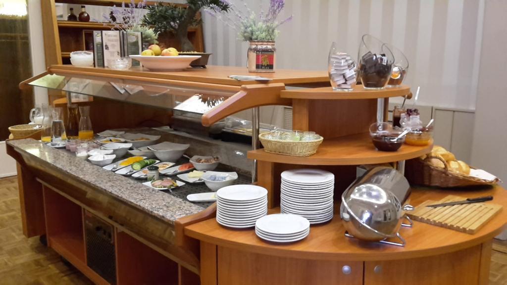 Kraeuterhotel & Restaurant Heidejaeger Mulmshorn Ngoại thất bức ảnh