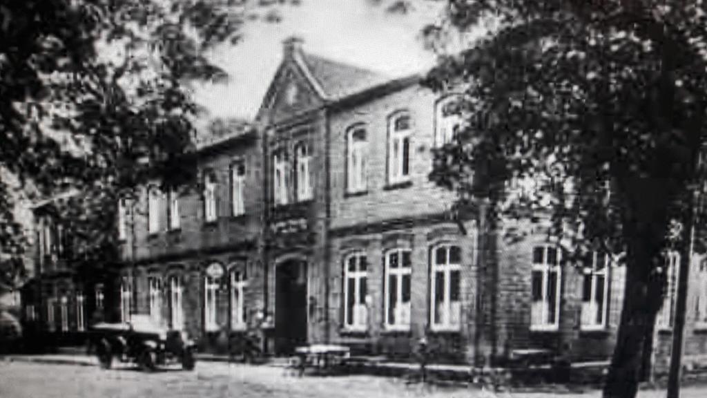 Kraeuterhotel & Restaurant Heidejaeger Mulmshorn Ngoại thất bức ảnh