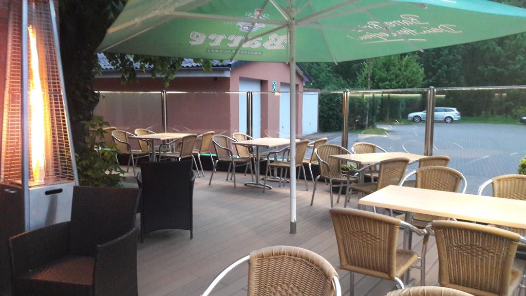 Kraeuterhotel & Restaurant Heidejaeger Mulmshorn Ngoại thất bức ảnh